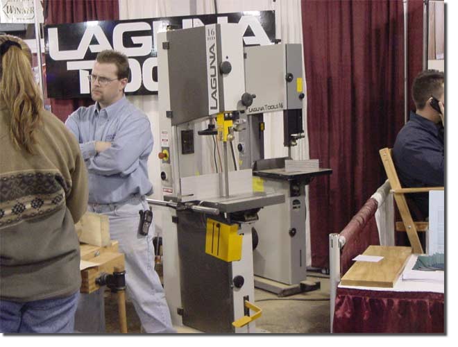 A Virtual Tour of the Indianapolis Woodworking Show The SawdustZone