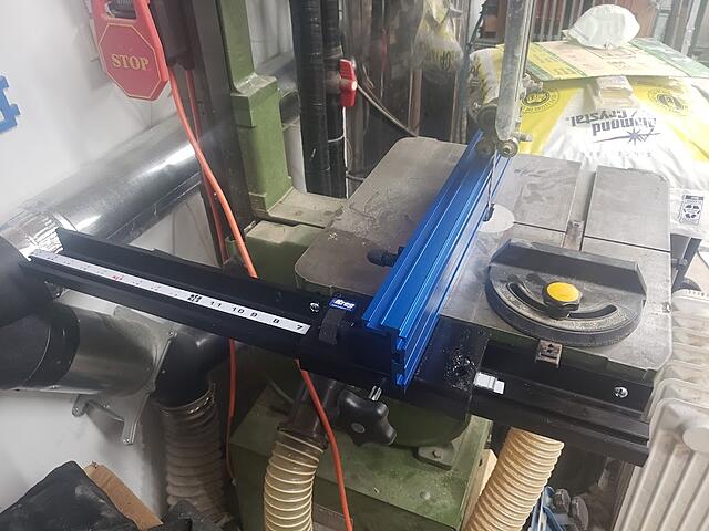 Click image for larger version

Name:	BandSawModded.jpg
Views:	531
Size:	200.7 KB
ID:	851091