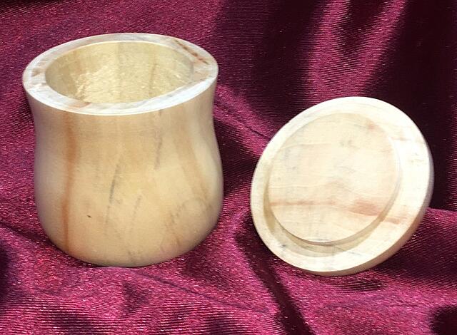 Click image for larger version

Name:	Ring Cup Open.jpg
Views:	423
Size:	135.7 KB
ID:	839591