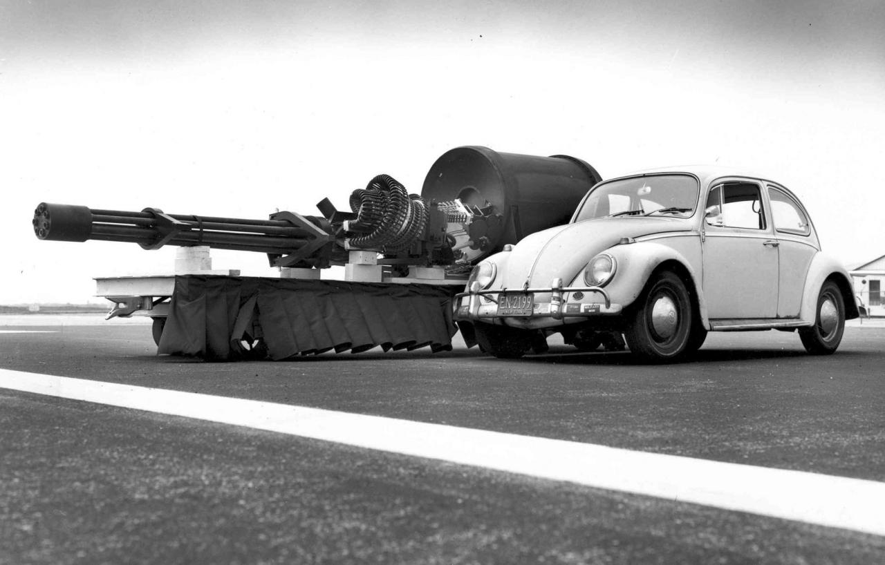 Click image for larger version

Name:	A-10 gattling gun vs volkswagen.jpg
Views:	290
Size:	100.6 KB
ID:	831020