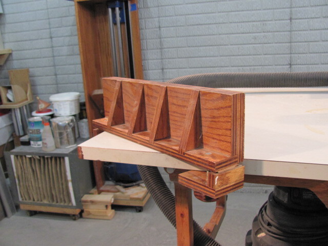 Click image for larger version  Name:	Band Saw Resaw Fence.jpg Views:	0 Size:	76.8 KB ID:	854325