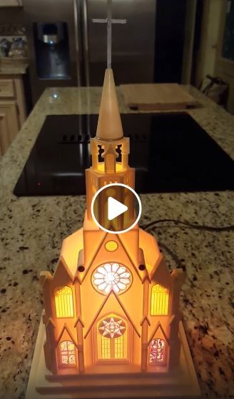 Click image for larger version  Name:	Xmas church music box.JPG Views:	0 Size:	42.3 KB ID:	837830