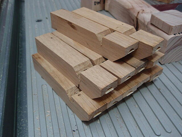 Click image for larger version  Name:	PB230493.JPG Views:	0 Size:	115.9 KB ID:	846309