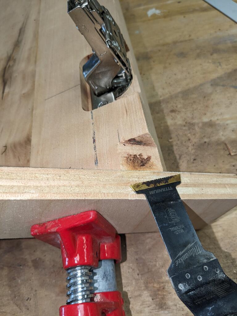 Click image for larger version

Name:	PXL_20231128_180447396.jpg
Views:	129
Size:	98.3 KB
ID:	857202