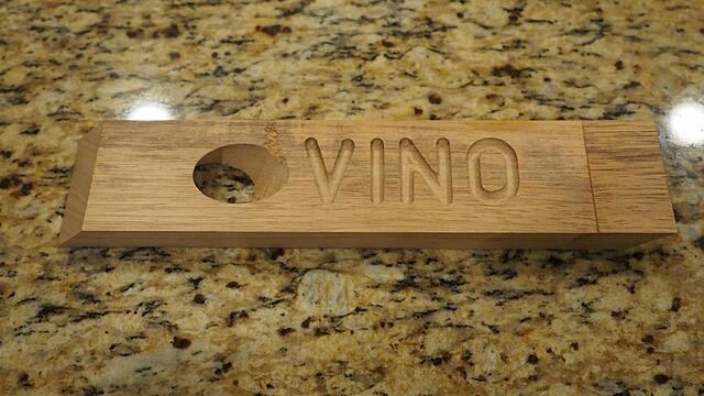 Click image for larger version  Name:	wine bottle holder 2-small.jpg Views:	0 Size:	118.6 KB ID:	841809