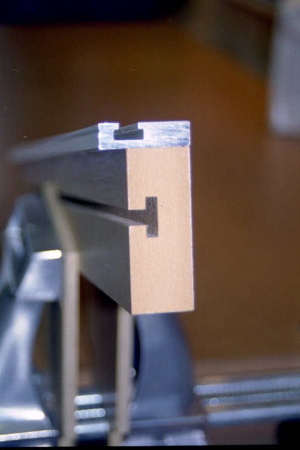 SMT Aluminium extension for the BT3000 See also V1.1 for a useful modification By Rod Kirby 10