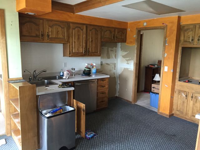 Click image for larger version

Name:	kitchen1.jpg
Views:	1808
Size:	48.6 KB
ID:	826322