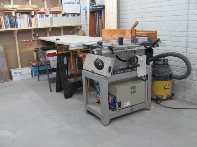 Click image for larger version

Name:	Table Saw Rip Setup.JPG
Views:	708
Size:	71.5 KB
ID:	841521