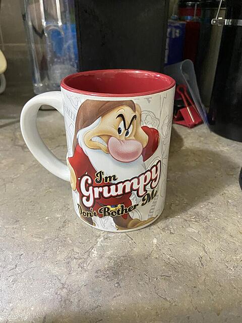 Click image for larger version

Name:	Grumpy.jpg
Views:	477
Size:	103.0 KB
ID:	851305