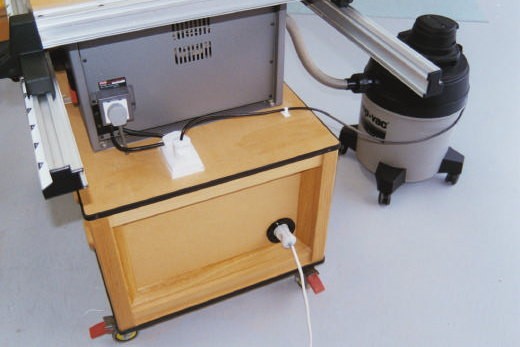 Click image for larger version

Name:	mobbase0003.jpg
Views:	528
Size:	35.1 KB
ID:	834486