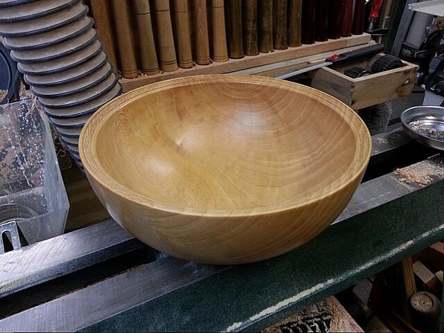 Click image for larger version  Name:	Jacaranda Bowl.jpg Views:	1 Size:	123.4 KB ID:	832530