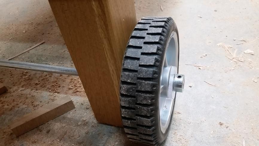 Click image for larger version

Name:	wheels.jpg
Views:	366
Size:	56.7 KB
ID:	827806