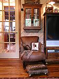 Click image for larger version

Name:	P1013299 chair r 8-25-08.JPG
Views:	291
Size:	91.1 KB
ID:	783487