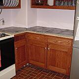 Click image for larger version

Name:	base and counter.JPG
Views:	176
Size:	88.9 KB
ID:	788377