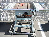 Click image for larger version

Name:	table saw1.jpg
Views:	1554
Size:	25.3 KB
ID:	789888