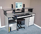 Click image for larger version

Name:	MIDI Workstation Finished 2.jpg
Views:	235
Size:	25.0 KB
ID:	791390