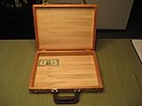Click image for larger version

Name:	briefcase3.jpg
Views:	269
Size:	43.3 KB
ID:	791891