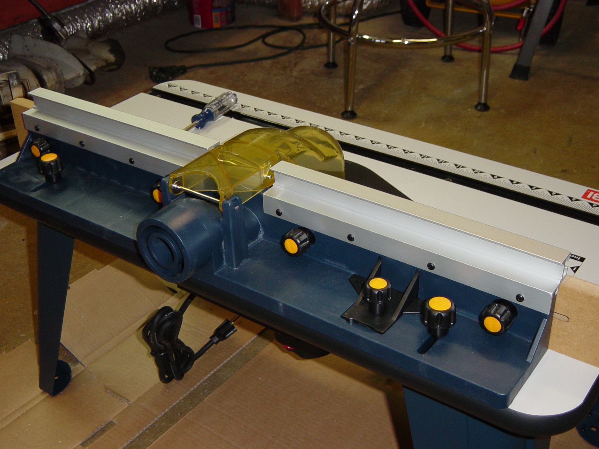 Ryobi A25RT02 Intermediate Router table The SawdustZone